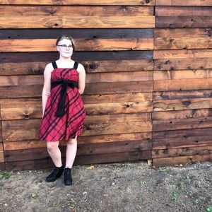 Vintage Steppin Out, red plaid dress w/bow detail
